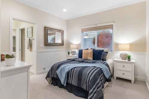 one of two downstairs bedrooms at 3306 Highland Hermosa Beach